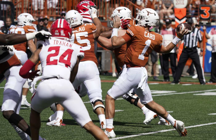 Sep 4, 2021; Austin, Texas, USA; Texas Longhorns quarterback Hudson Card (1) throws a pass against the Louisiana Ragin' Cajuns in the first half at Darrell K Royal-Texas Memorial Stadium.